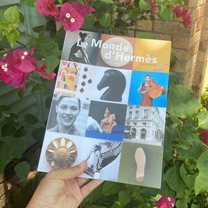 Le Monde D’Hermès Latest edition Book/magazine 📚